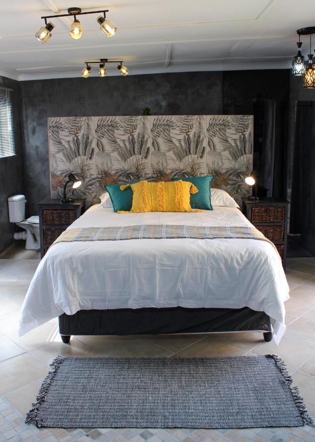 Hotel A Step Ahead Klerksdorp Zewnętrze zdjęcie